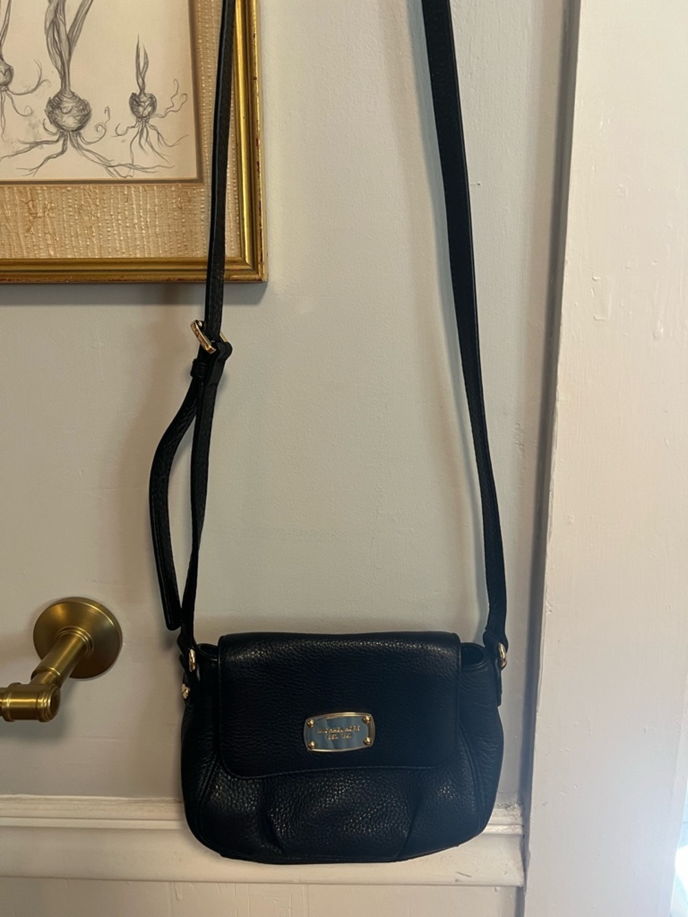 Michael Kors Black Pebbled Leather Flap Crossbody with Gold Plaque - Picture 3 of 5